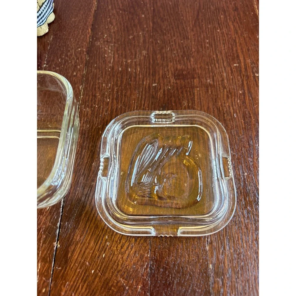 Unbranded vintage clear